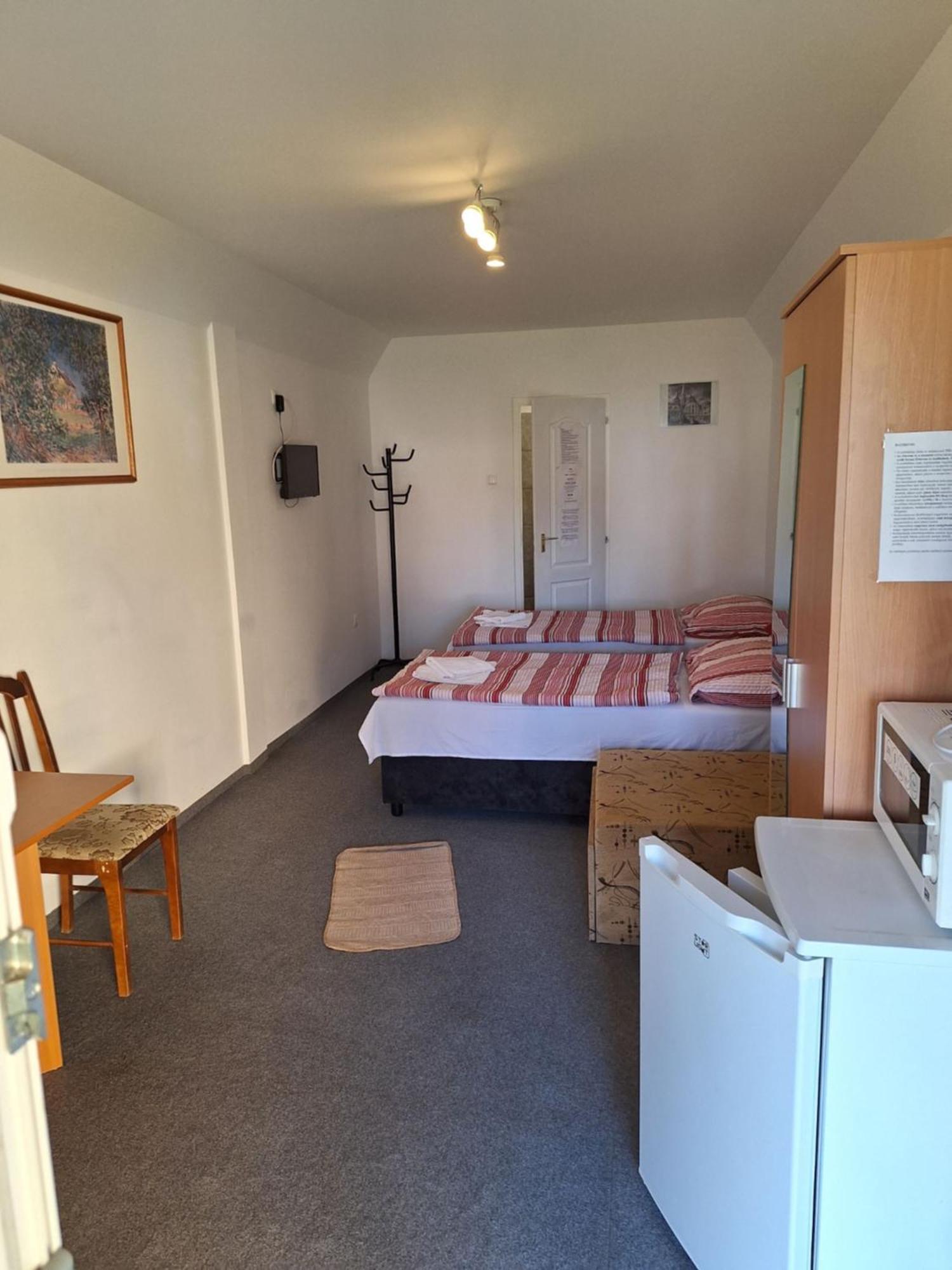 Bed and Breakfast Fenyo Panzio Mezőkövesd Exteriér fotografie